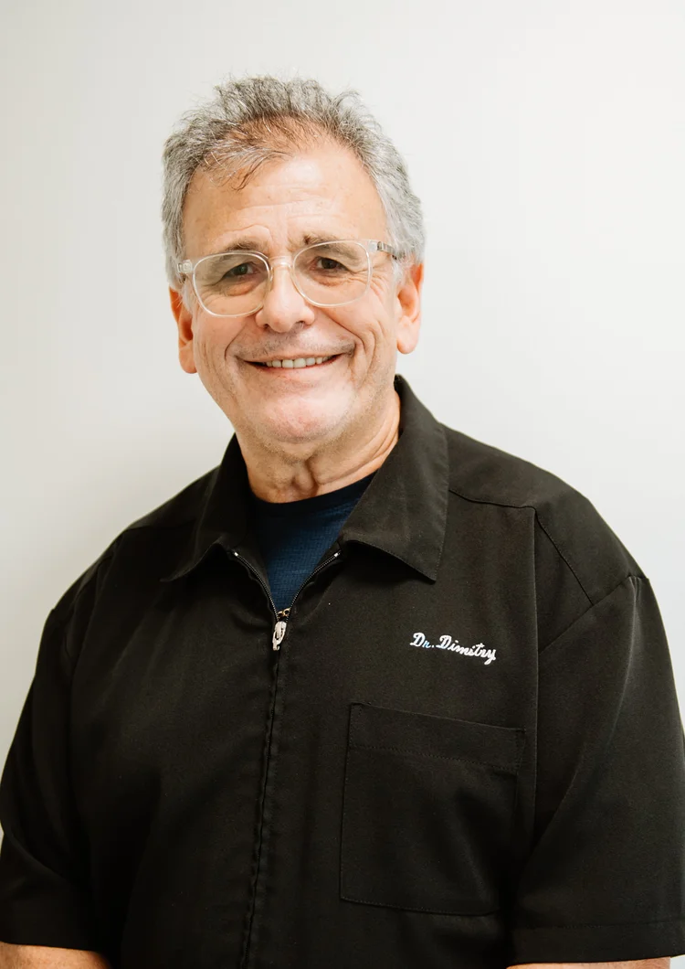 Richmond Hill and Thornhill Dentist - Dr. Saul Dimitry